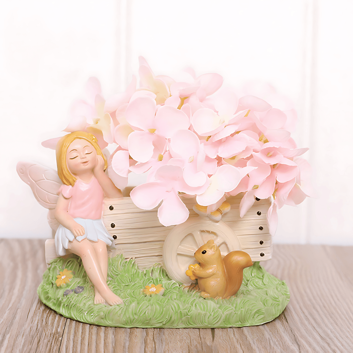 Beautiful Lady with Cart Resin Planter | Handmade Indoor & Outdoor Succulent Pot | Decorative Garden & Home Décor